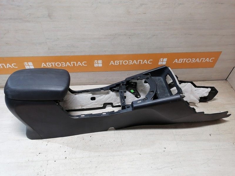 Sportage 3 консоль центральная подлокотник