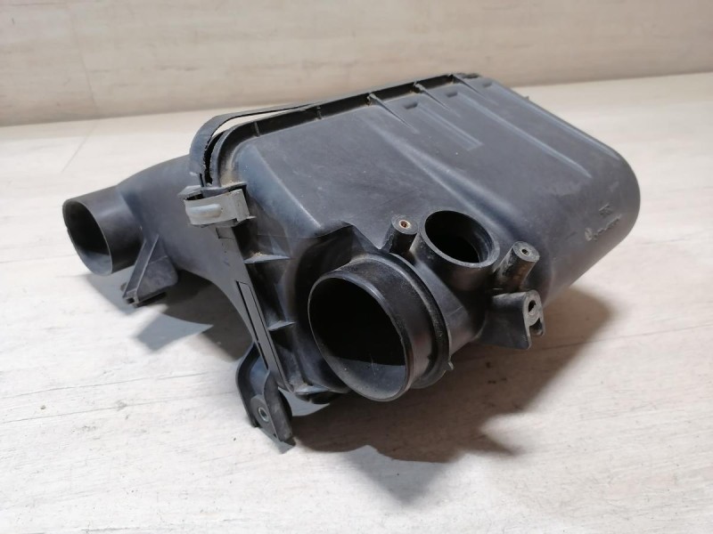 Swift корпус воздушного фильтра деф