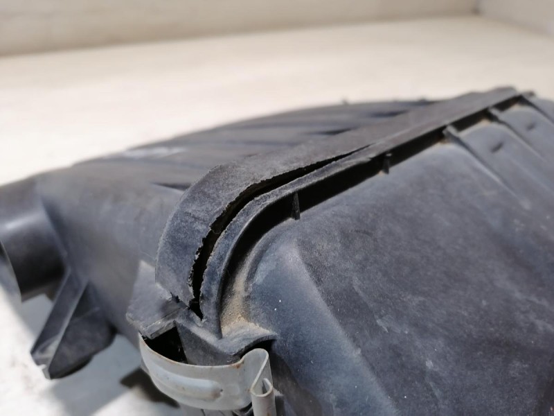 Swift корпус воздушного фильтра деф