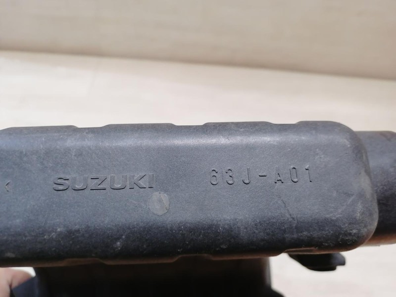 Swift корпус воздушного фильтра деф