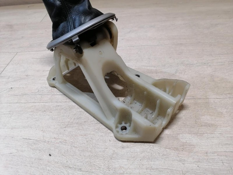 Swift кулиса мкпп