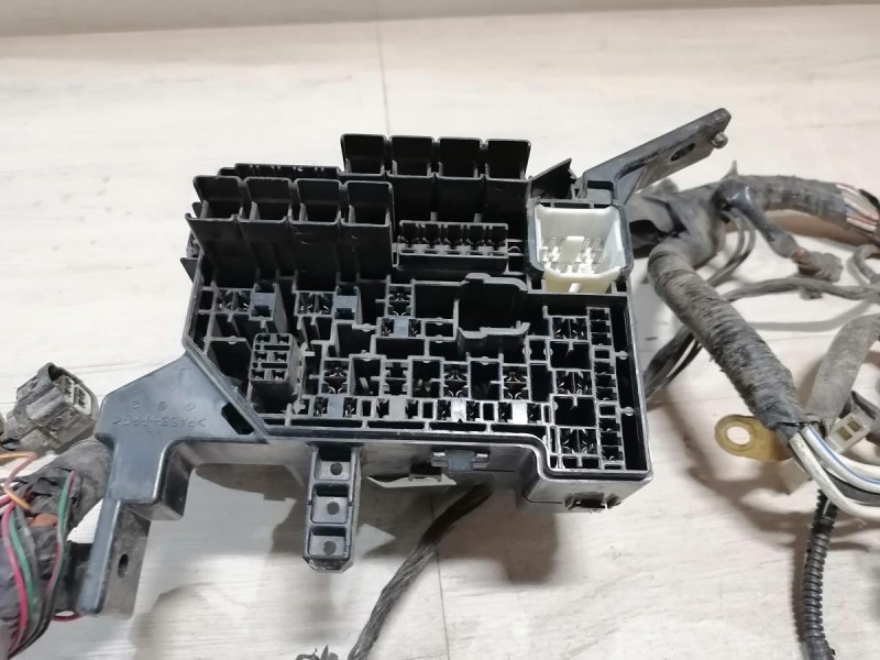 Swift проводка подкапотная деф