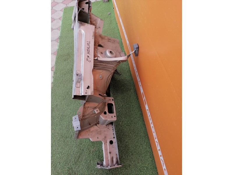 Tiguan №2 лонжерон правый