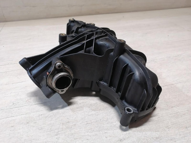 Tiguan №3 коллектор впускной