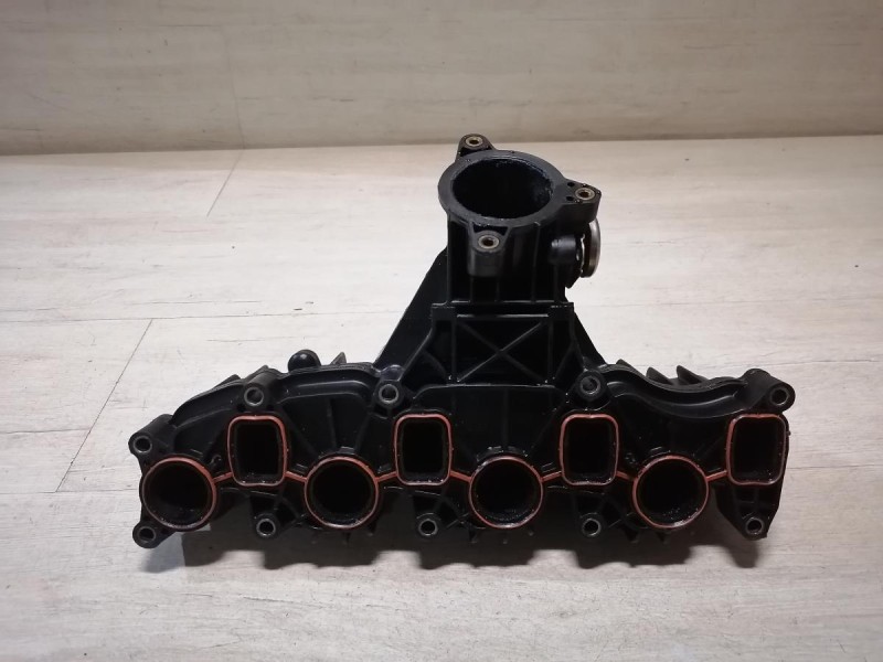 Tiguan №3 коллектор впускной