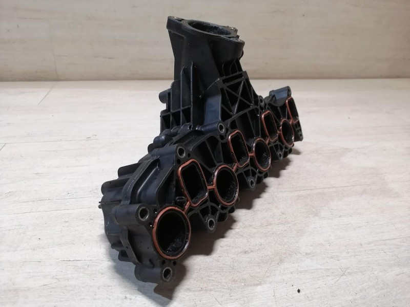 Tiguan №3 коллектор впускной