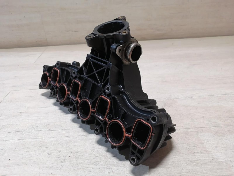 Tiguan №3 коллектор впускной