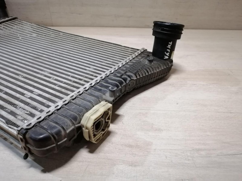 Tiguan радиатор интеркулера