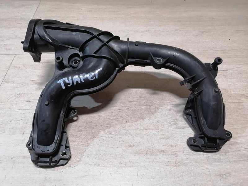 Touareg коллектор впускной