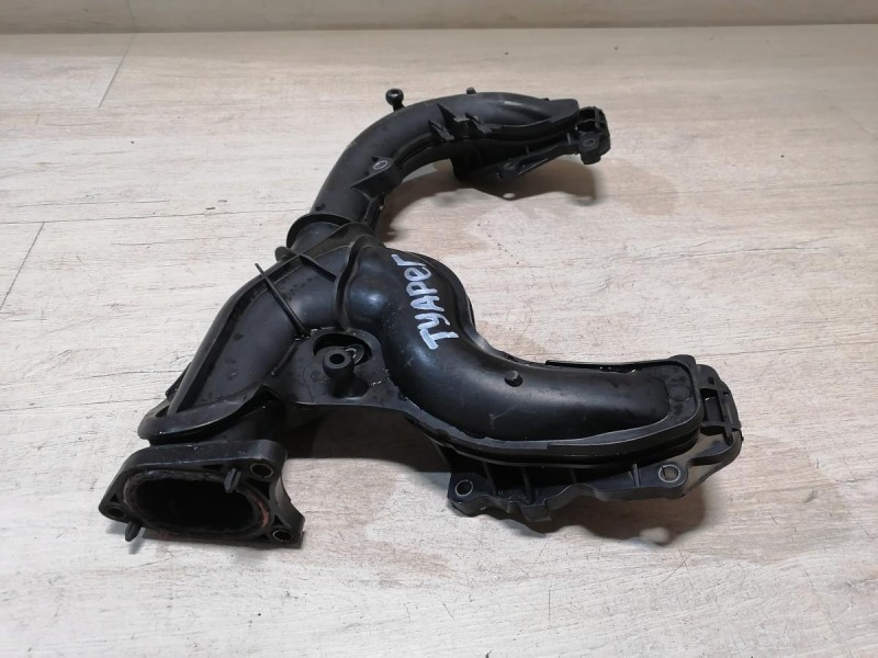 Touareg коллектор впускной