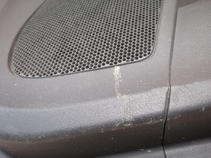 Auris обшивка двери передняя правая эл деф