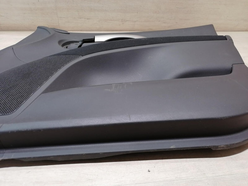 Auris обшивка двери передняя правая эл деф