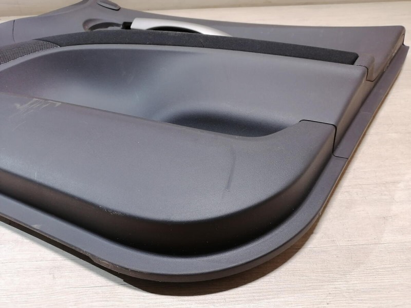 Auris обшивка двери передняя правая эл деф