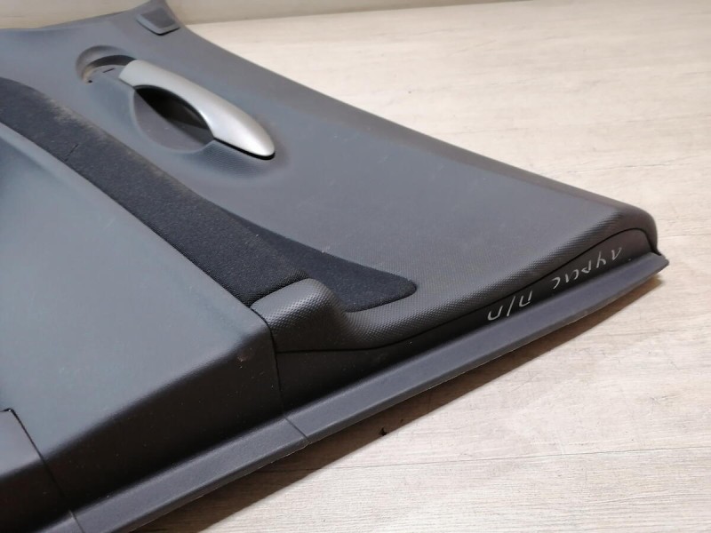 Auris обшивка двери передняя правая эл деф