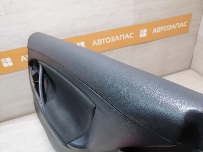 Camry v40 обшивка двери задняя правая эл тряпка