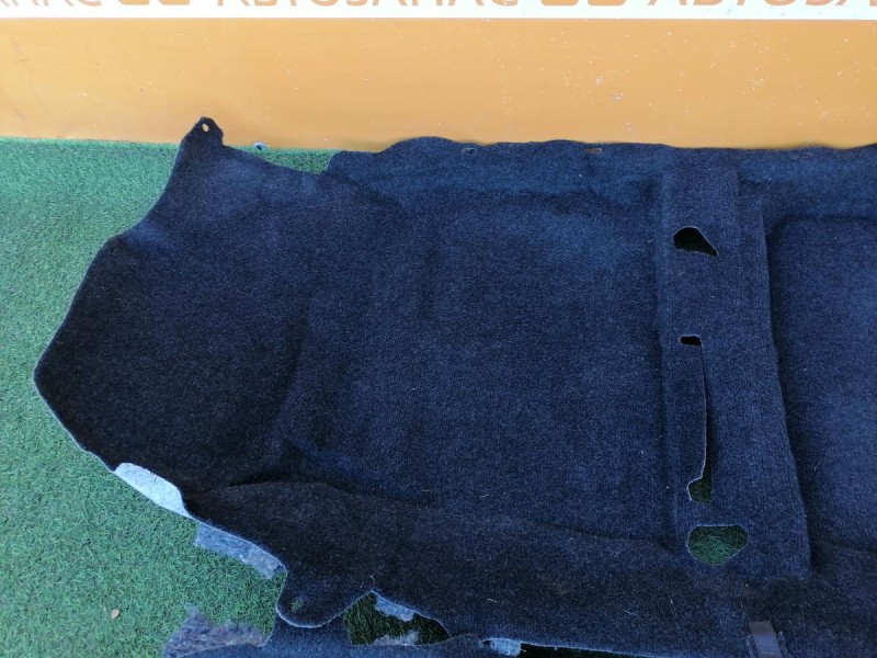 Corolla пол салона