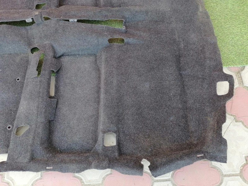 Corolla пол салона