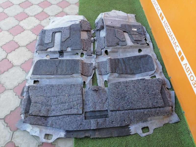 Corolla пол салона