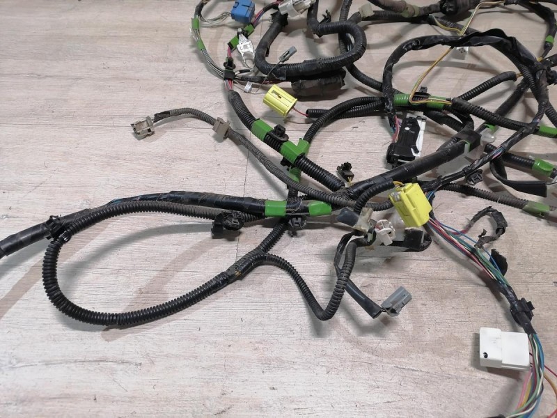 Corolla №4 проводка салона