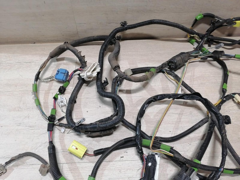 Corolla №4 проводка салона