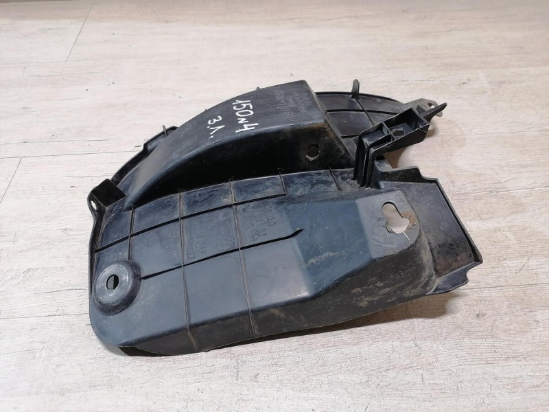 Corolla локер задний левый деф