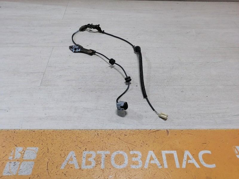 Corolla проводка датчика АБС задняя