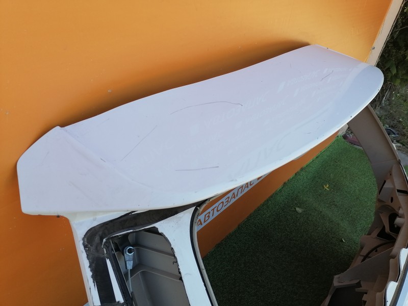 X-Trail T-32 крышка багажника деф