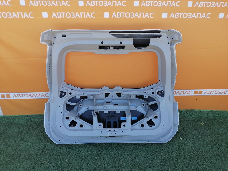 X-Trail T-32 крышка багажника деф