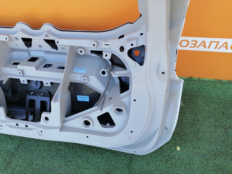 X-Trail T-32 крышка багажника деф
