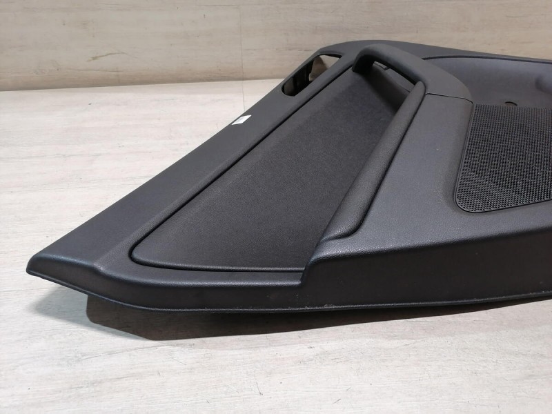 Yeti обшивка двери задняя левая мех