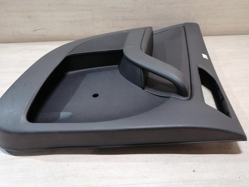 Yeti обшивка двери задняя левая мех