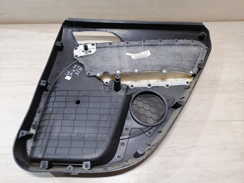 Yeti обшивка двери задняя левая мех