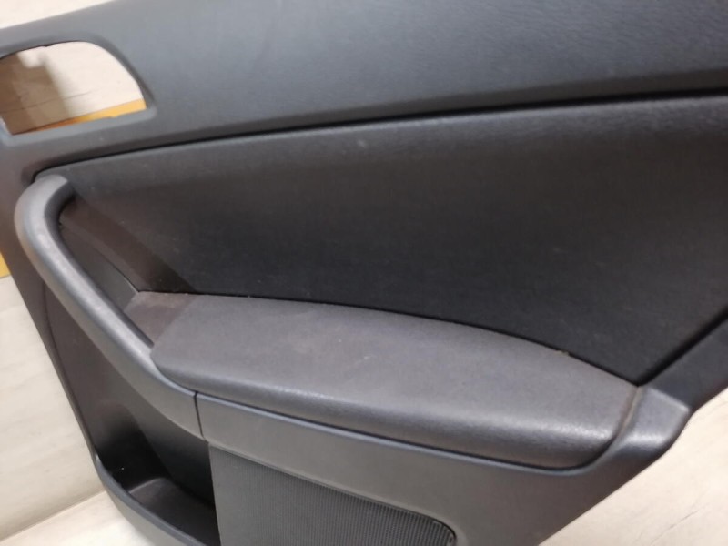 Yeti обшивка двери задняя правая мех деф