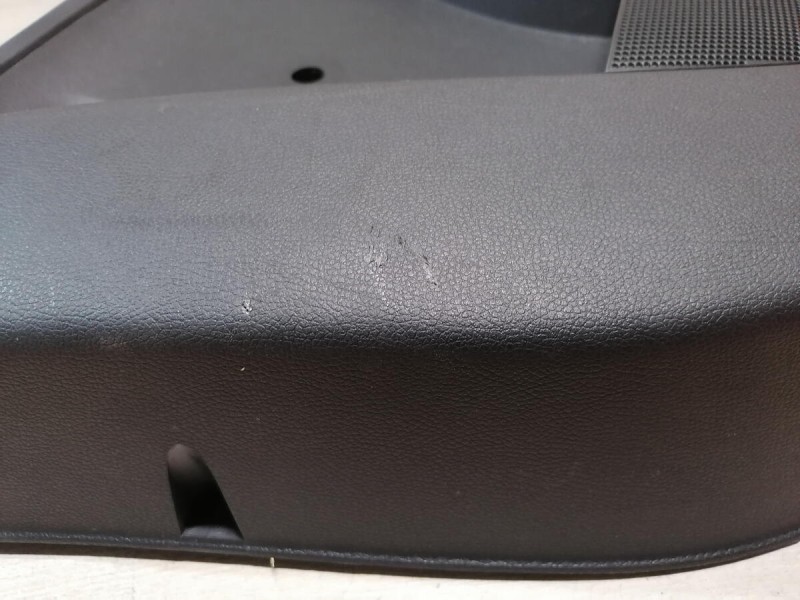 Yeti обшивка двери задняя правая мех деф