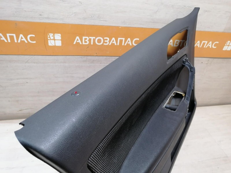 Yeti обшивка двери передняя левая эл