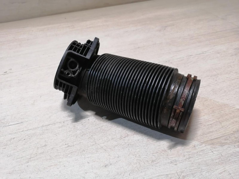 Yeti №2 патрубок корпуса воздушного фильтра 1k0129684ap