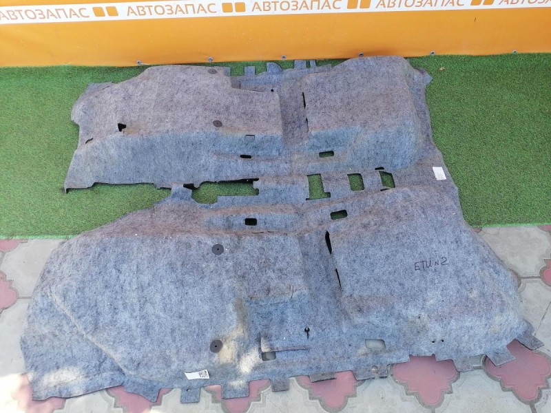 Yeti №2 пол салона