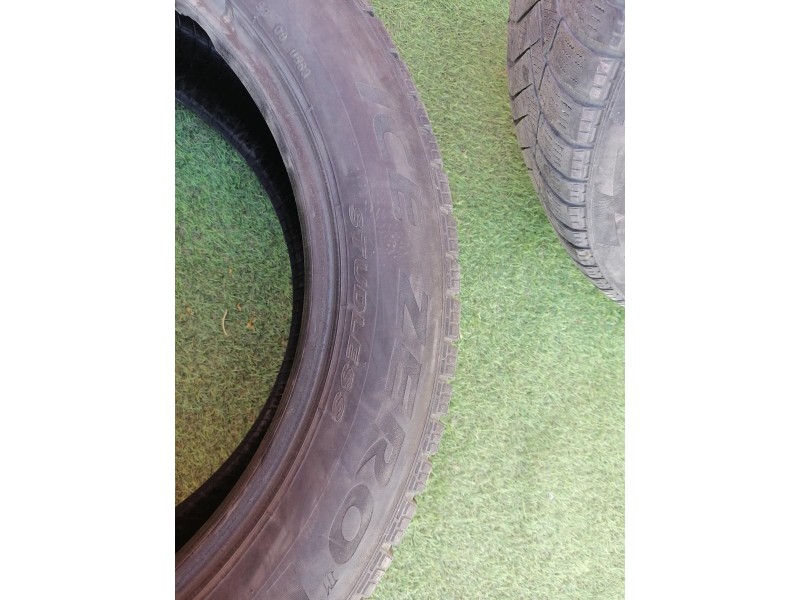 шина 235/55 R19 пирелли липучка зима к-кт