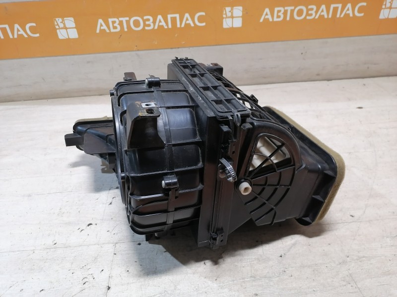 Actyon печка корпус под моторчик