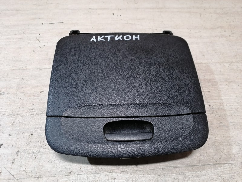 Actyon бардачок торпедо верхний