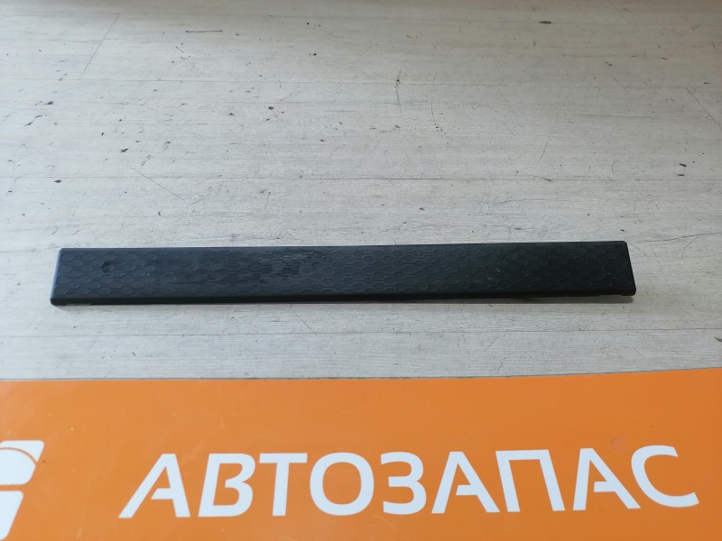 Actyon накладка порога внутренняя передняя
