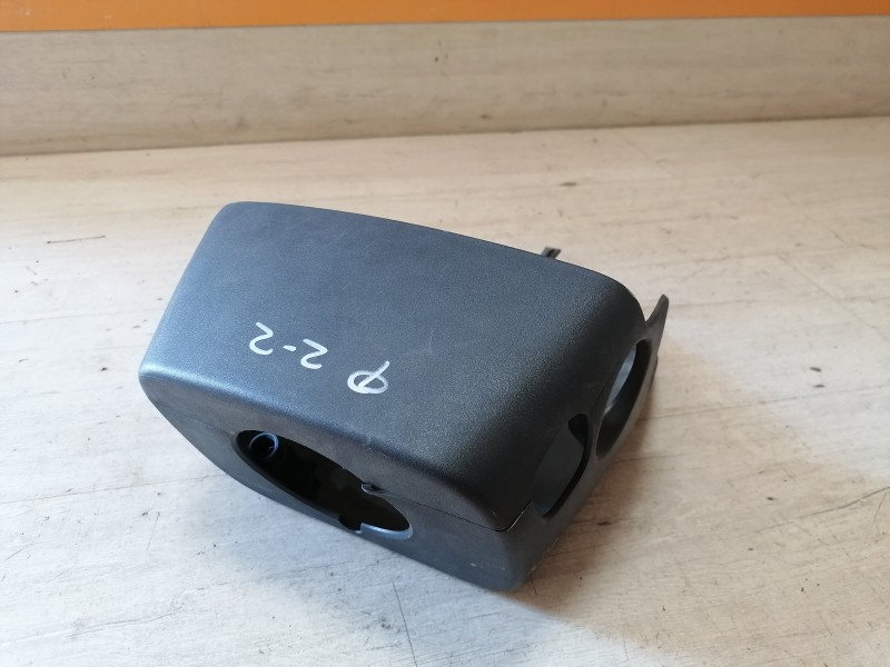 Logan ф2 №2 кожух рулевой колонки