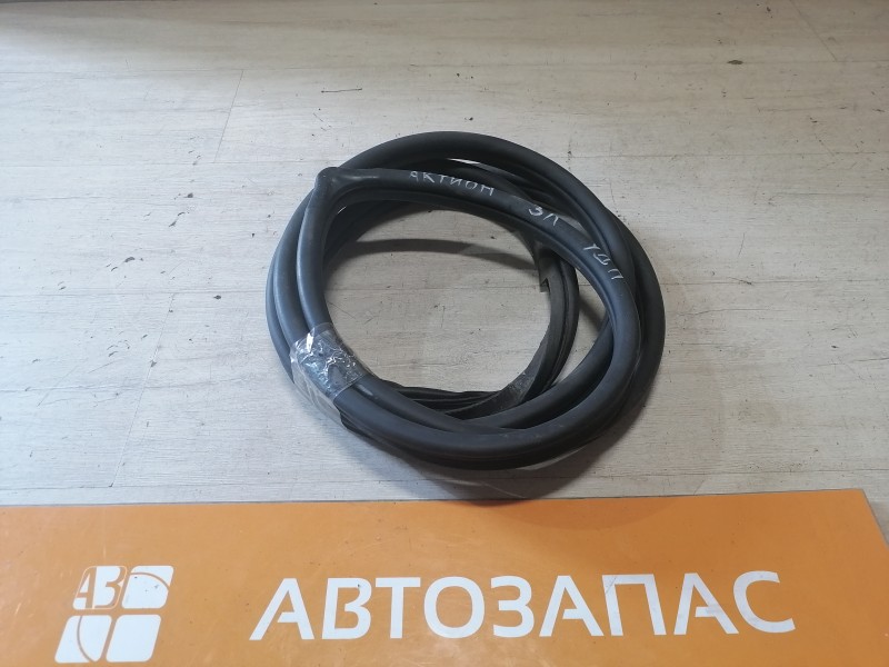 Actyon уплотнитель дверного проема задний левый
