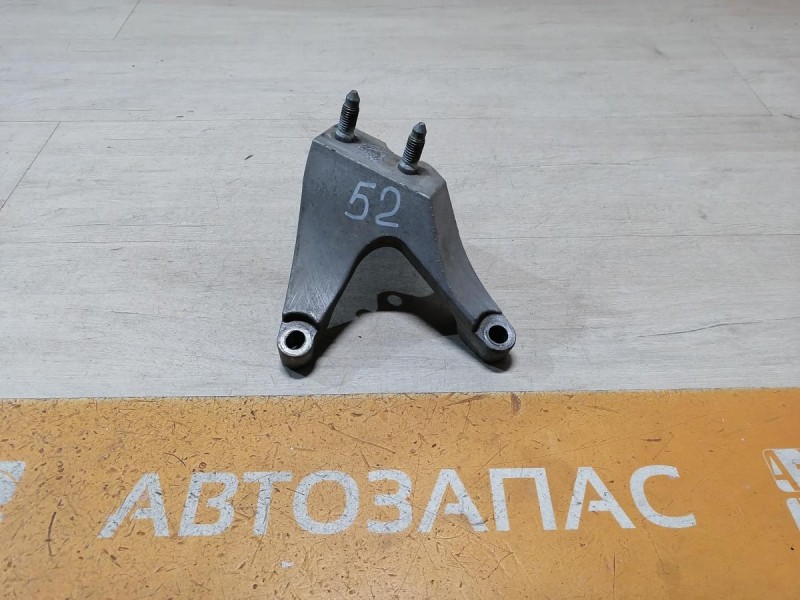 Logan 2 кронштейн верхней подушки коробки мкпп