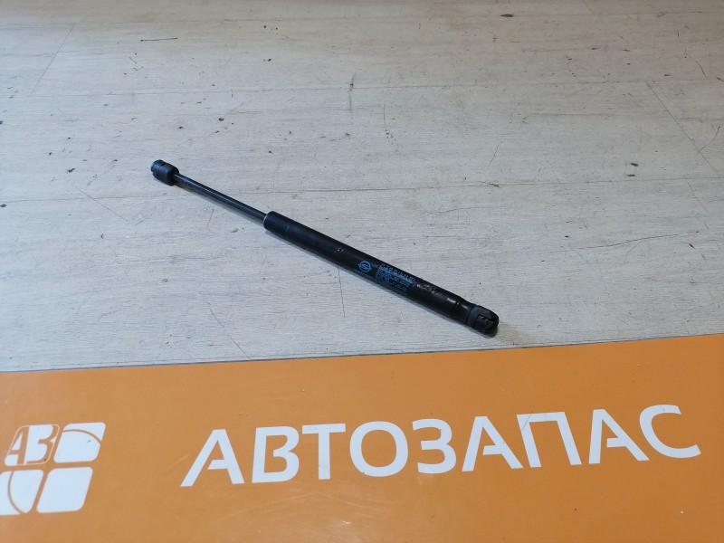 Ssangyong rexton П амортизатор стекла багажника