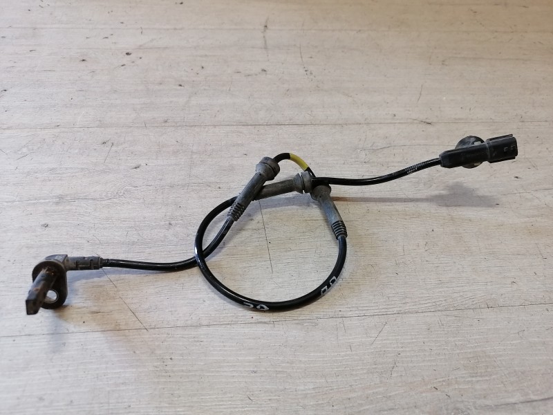 Logan №38 датчик абс передний