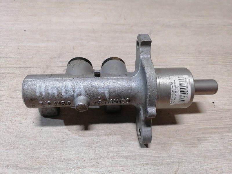 Niva №4 цилиндр тормозной главный