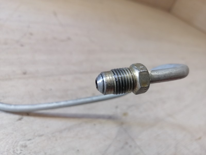 Niva №4 трубка сцепления шланг