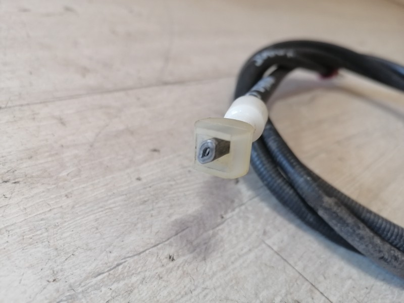 Niva №4 трос капота