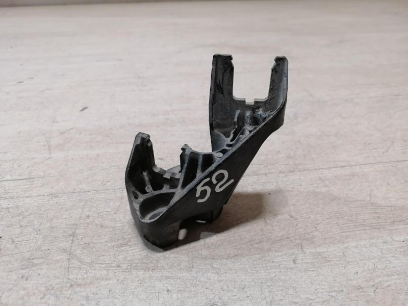 Logan 2 фиксатор тросов кулисы кронштейн